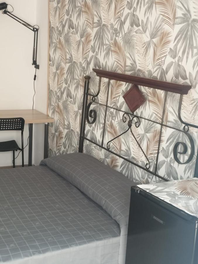 Cervantes Rooms Cádiz Eksteriør billede