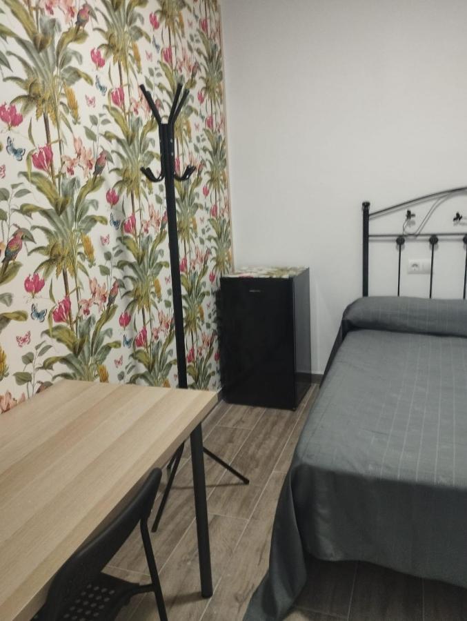 Cervantes Rooms Cádiz Eksteriør billede